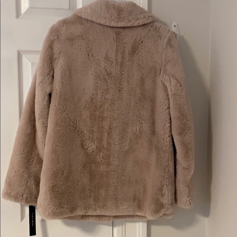 Jacket - Picture 2 of 4